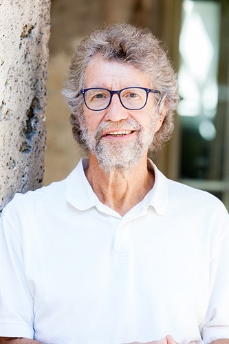 Univ.Prof. em. Dr. Theunissen Georg